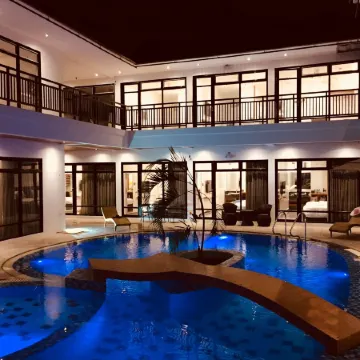 White Breeze Palawan Boutique Hotel