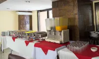 هوتل إمباسادور ميريدا - فطور