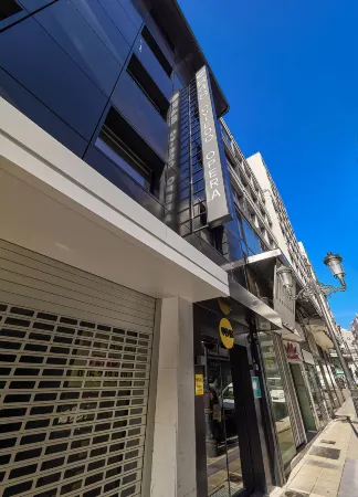 B48 Oviedo Ópera Отели в г. Овьедо