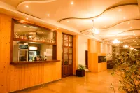 Royal Reach Udawalawe - С баром