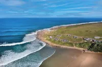 GweGwe Beach Lodge - Beach