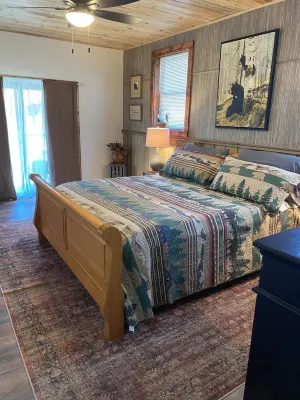 Best Riverfront View! Magnificent Home! San Juan River Village, Pagosa Spgs.  CO - Parvekkeita