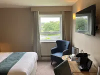 Blue Bell Lodge Hotel Hotels near Ormesby Wood and Meadow