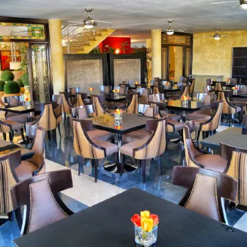 Los Cedros Hotel Inn