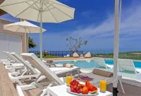 Luxury Villa Oasis 11 Bedrooms with Heated Pool - Villas