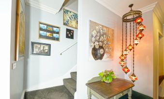 Self-Contained Retreat 3Br WiFi Parking - Housity