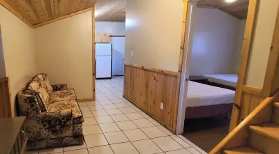 SUMMERHILL Hotels in Wasaga Beach