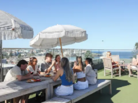 Wake up! Bondi Beach Hotels in Bondi Beach