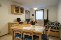 Borgo Tasini, Sant'Orsola terme (TN) Sant'Orsola 호텔