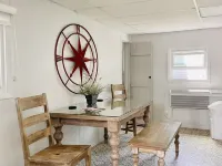 West Lake Okoboji Scout Cottage アーノルズ・パークのホテル