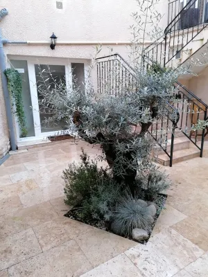 APARTMENT WITH CLIM, Fiber and GARAGE Hotels in Perigueux