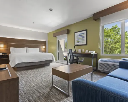 Holiday Inn Express & Suites SURREY by IHG Hotels in Guildford