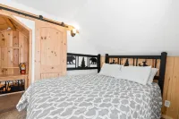 Boulder Bear - Chalets