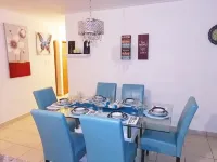 Beautiful Modern 3 Bedrooms Apartment