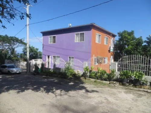 Perfect home for rest and relaxation. Breathtaking view of the carribean sea.