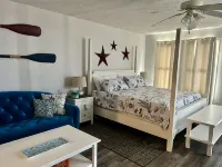 Freshly Updated Beachfront Home – Reserve Spring/Summer