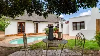 Beulah Lodge Hotels in Pinelands