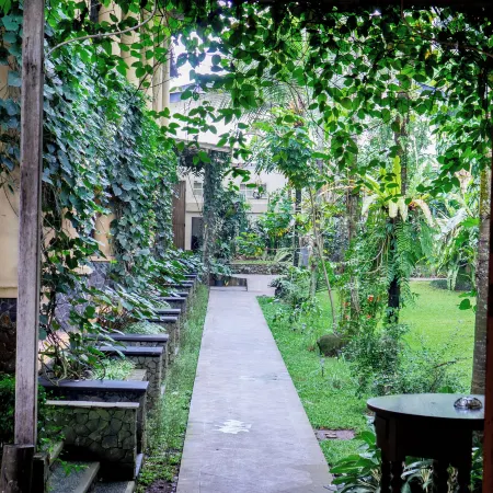 Kayu Arum Resort