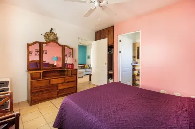 Seaside Serenity: A Block From The Beach - 2/2 Hotels in 