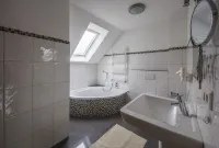 Ferien-Weingut Römerhof -Upper floor 네렌 호텔