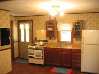 Beautiful, Secluded Island house, Sleeps 12 nearby ALL Attractions