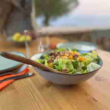 Detached comfortable stone house with wonderful views 10 min from the sea Dining/Meeting Rooms