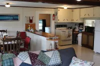 Year Round Center Hill Lake View