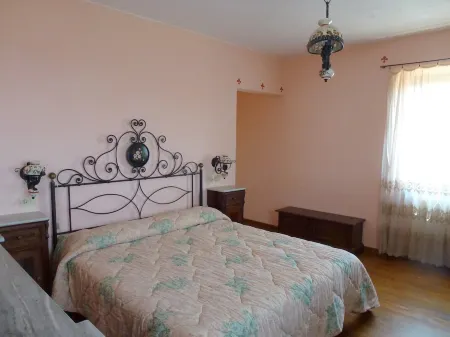 Fantastic rustico with a dream view to the sea. Sun terrace.