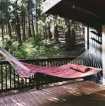 8 Guests Family Fun, Hot Tub, Game Room, Arcade, Foosball, Fireplaces Hotels near Lollipop Park