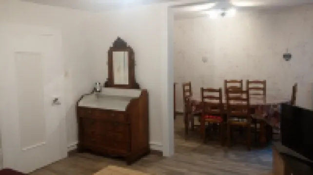 APARTMENT 1ST FLOOR 4 ROOMS 2 BEDROOMS 2-4PERS