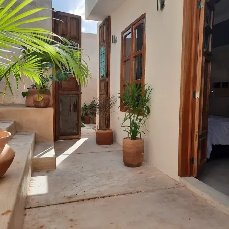 Casa Dali, A+ location lovely house Paseo Montejo