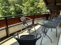 VYLD: Eagle view mountain view and fireplace