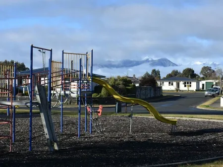 Fiordland Escape Отели в г. Манапори