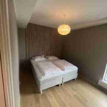 Central apartment with ocean view Rooms