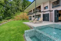 Casa Montaña - Majestic Ocean Views at Dominical Hills Hotels in Savegre