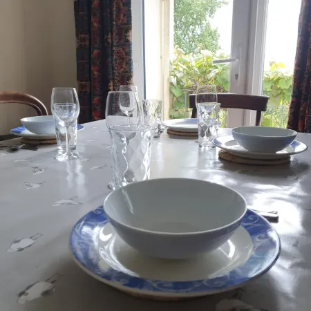 Escape to Pembrokeshire! Charming, spacious cottage - well located for exploring