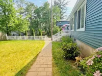 OOB family Beach House w/private yard and deck! Pet friendly, parking, 4/BR 2/BA