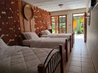 El Santuario Ecolodge Hotels in Серро Пунта