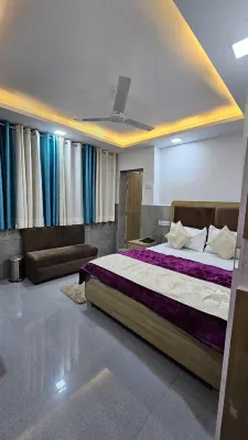 Hotel Sheeri Inn