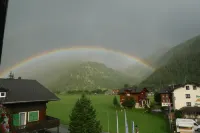 Hotel Astoria - Mountain view