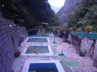 Hostal Pablo's House - Pensions