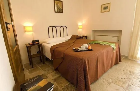 德埃齊亞宮酒店