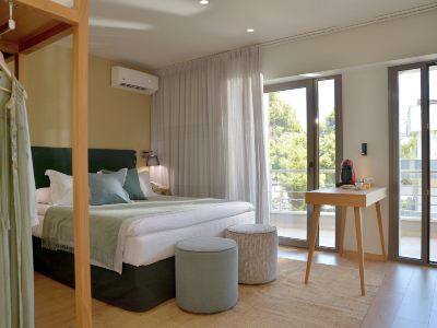Mirivili Rooms & Suites