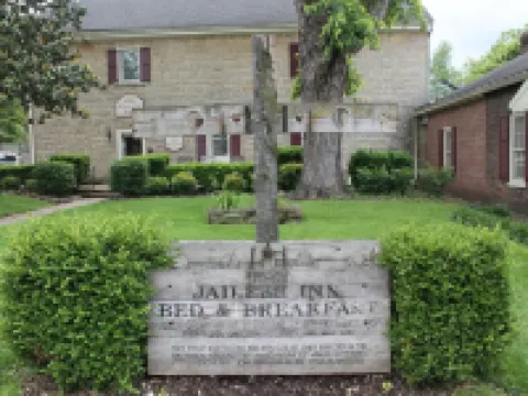 Jailer's Inn Hotels in Bardstown