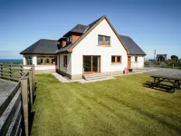 Corsewall Castle Farm Lodges فنادق في Stranraer