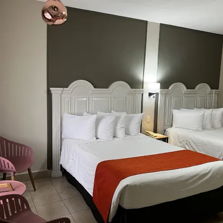 Hotel Los Robles