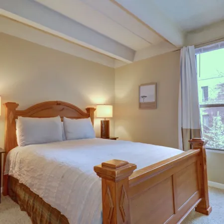 B207 Ten Mile Island 2Br 2Ba Condo