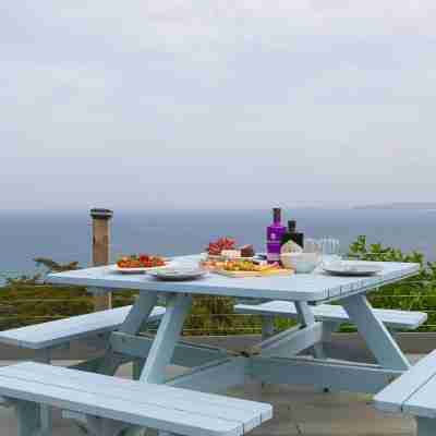 Moonbeams Dining/Meeting Rooms