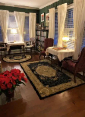 A Williamsburg White House Inn