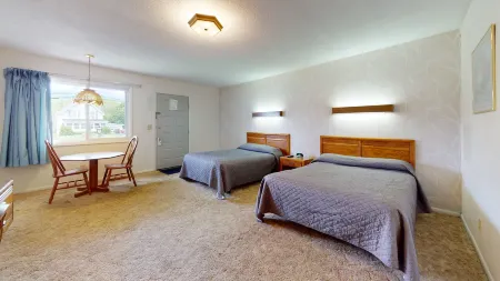 Circle Court Motel Отели в г. Тикондерога